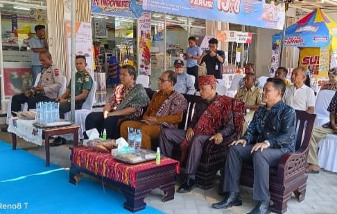 Bupati TTU Resmikan Pusat Perbelanjaan Indomaret di Kabupaten TTU