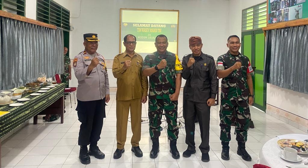 Bupati TTU Sambut Rombongan Wakil Inspektur Jenderal TNI, Tinjau Lokasi TMMD di Desa Makun