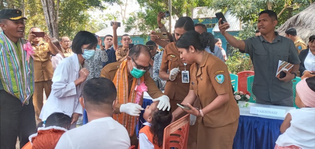 Bupati TTU Buka Kegiatan Pekan Imunisasi Nasional Polio Tingkat Kabupaten TTU