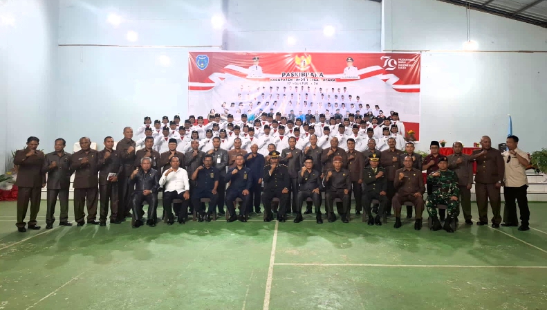 Bupati TTU Kukuhkan 54 anggota Paskibraka Kabupaten TTU Tahun 2024