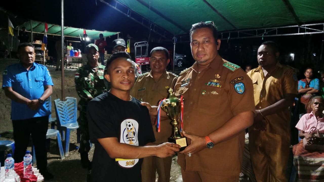 Buka Turnamen Bitefa Cup II, Bupati TTU Titip Pesan Jaga Kekompakan, Silaturahmi dan Sportivitas