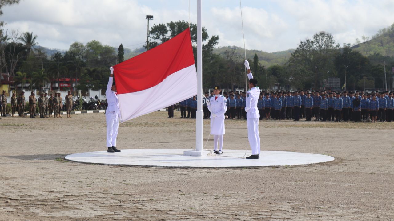 Upacara Peringatan Hari Pahlawan di Kabupaten TTU Berlangsung Khidmat dan Penuh Semangat Kebangsaan
