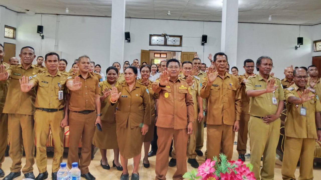 Wabup Kamillus Elu Buka Sosialisasi Perbub 53 Tahun 2025, Pemkab TTU Komit Turunkan Stunting